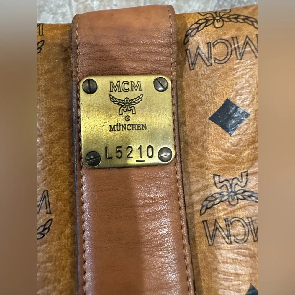 MCM Cognac Visetos Satchel β¨πHost Pick πβ¨ - Picture 11 of 16